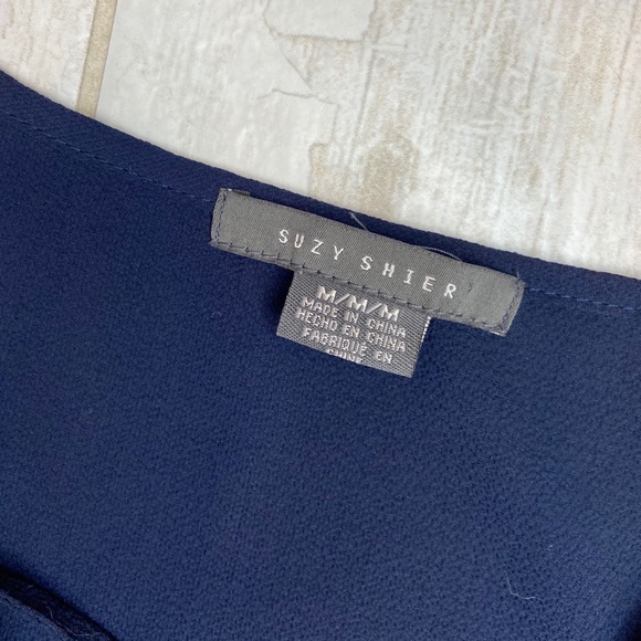 Suzy Shier Sleeveless Blouse - Picture 3 of 4